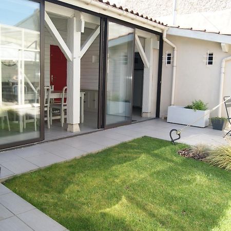 Le Clos Des Amoureux Vila Valence-sur-Baïse Exterior foto
